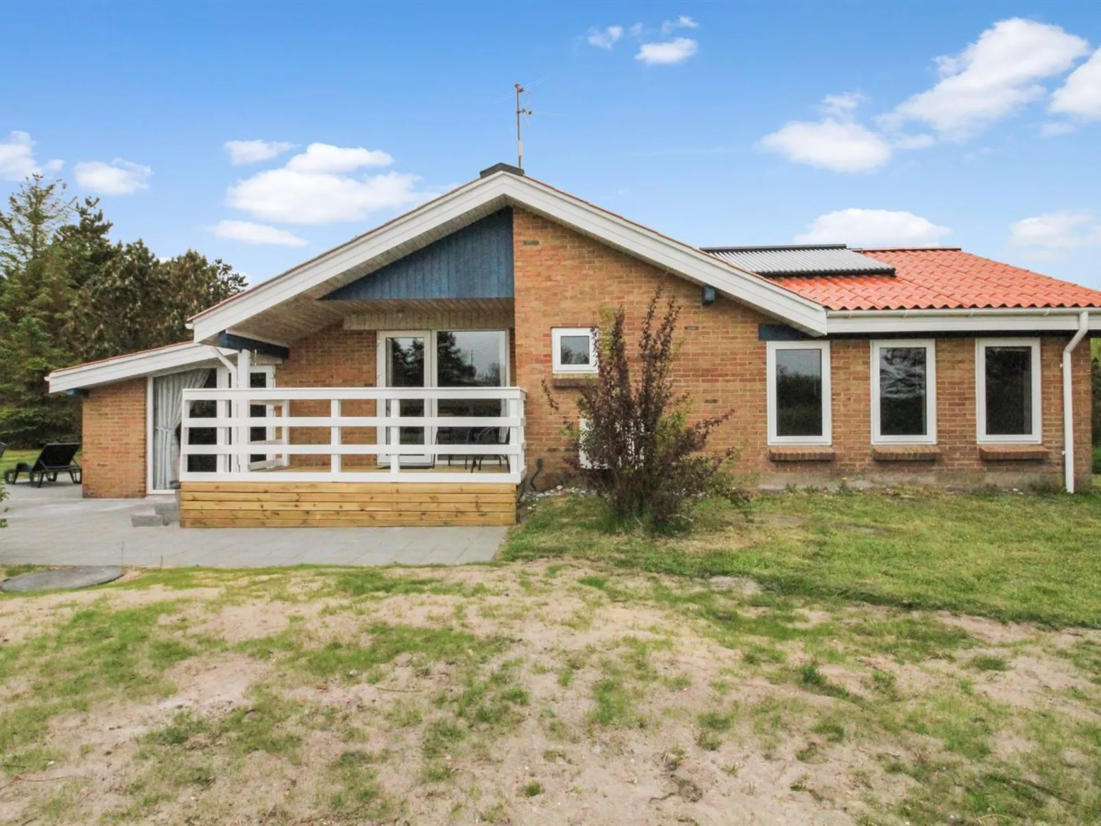 "Svane" - 1.2km from the sea-Buiten