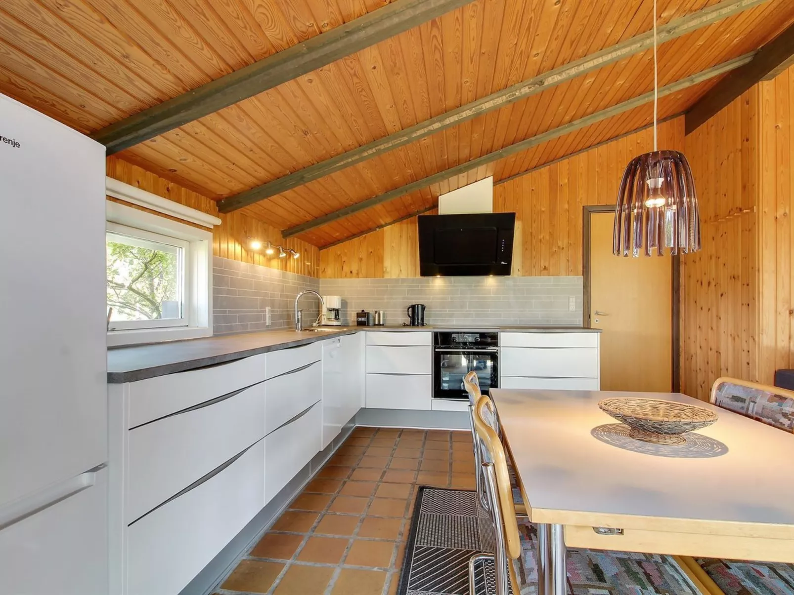 "Alaia" - 1km from the sea-Binnen