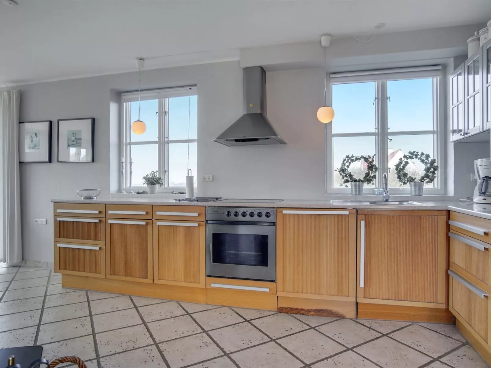 "Nantje" - 125m from the sea-Binnen