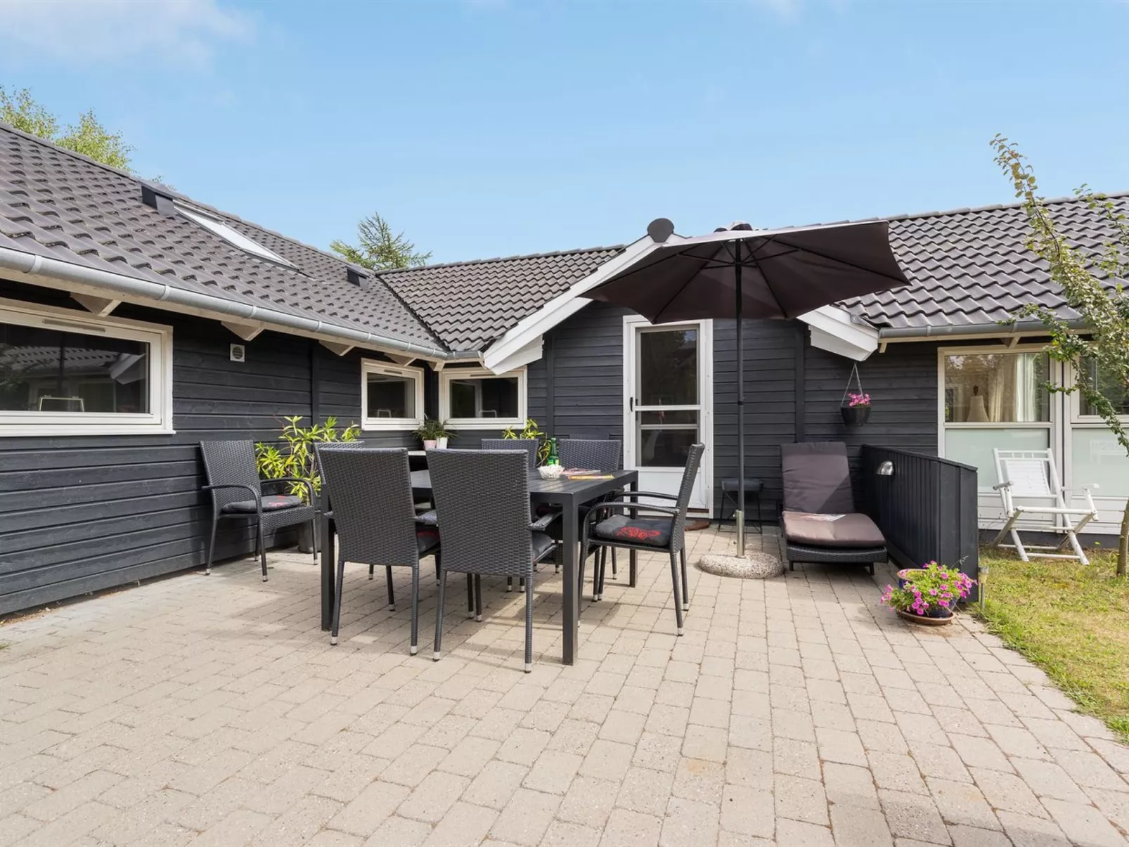 "Zelda" - 300m from the sea-Buiten