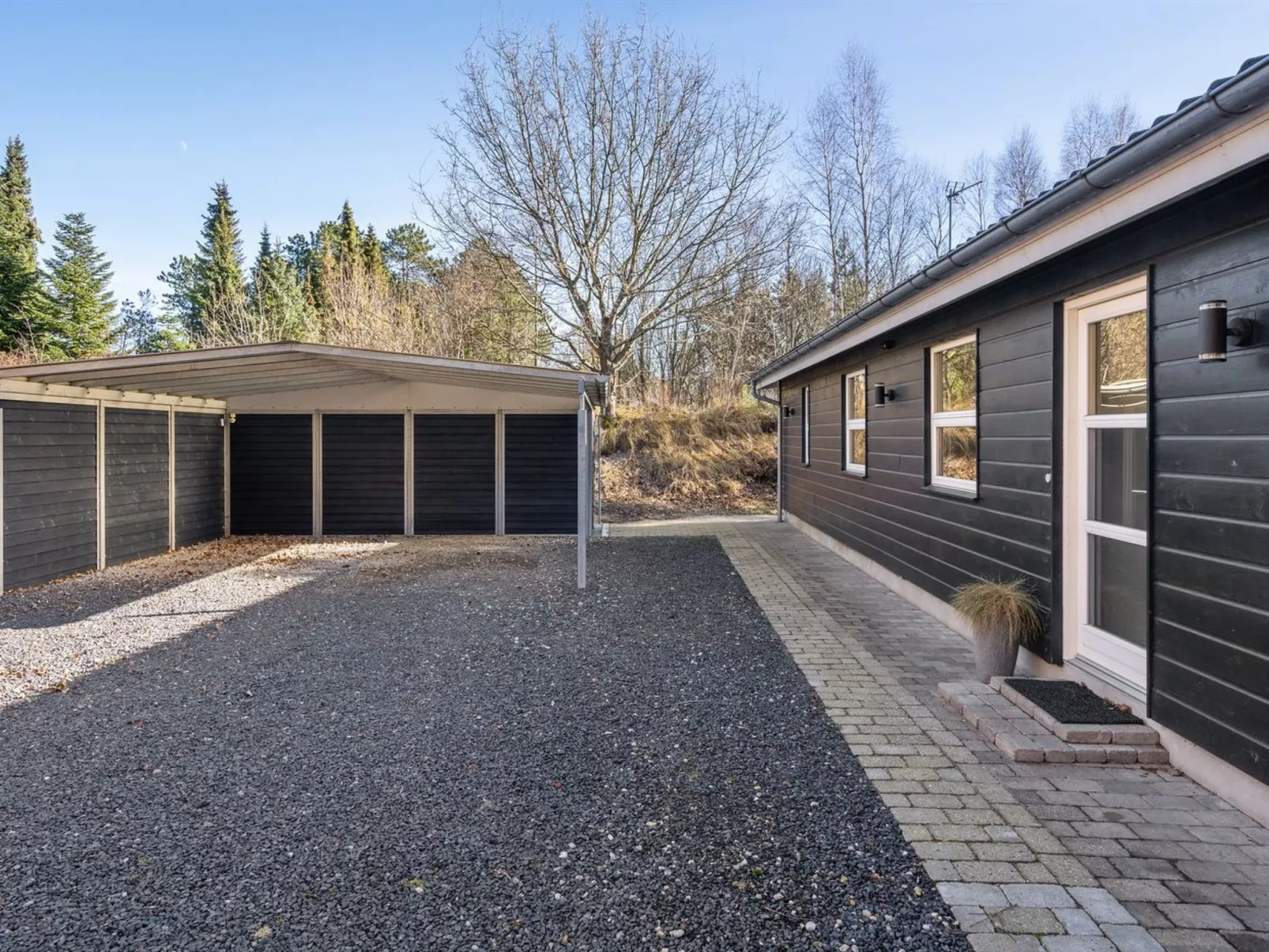 "Ulfsten" - 1.6km from the sea-Buiten