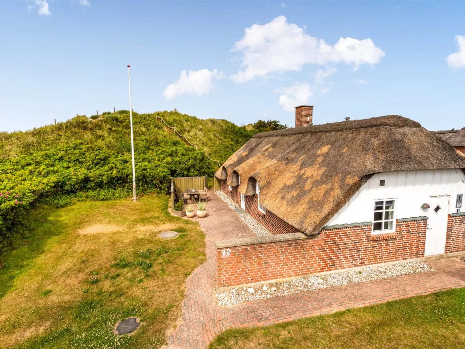 "Pia" - 400m from the sea-Buiten