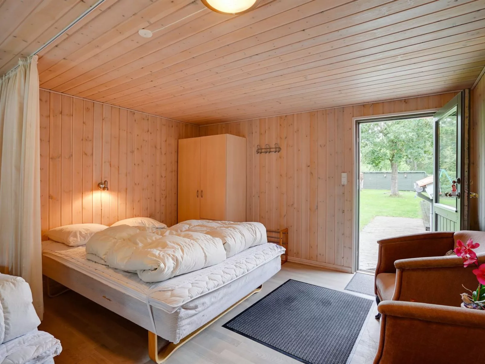 "Hermand" - 700m from the sea-Binnen