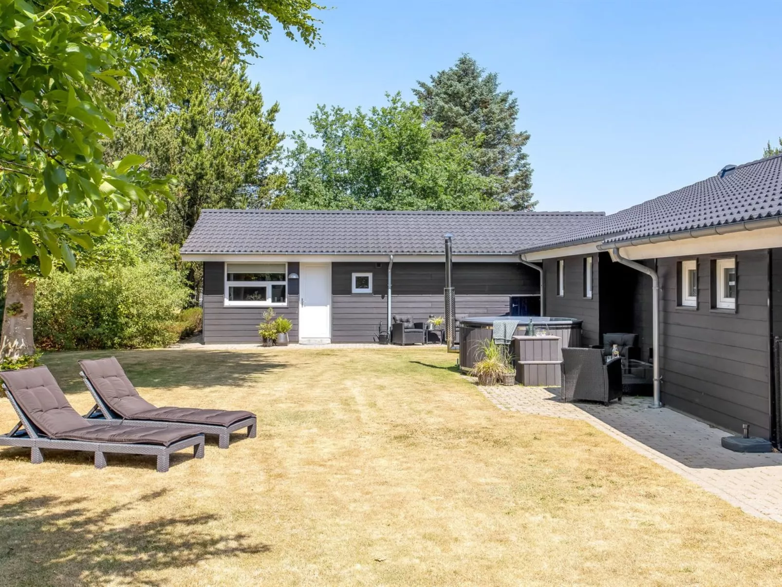 "Gylla" - 12km from the sea-Buiten