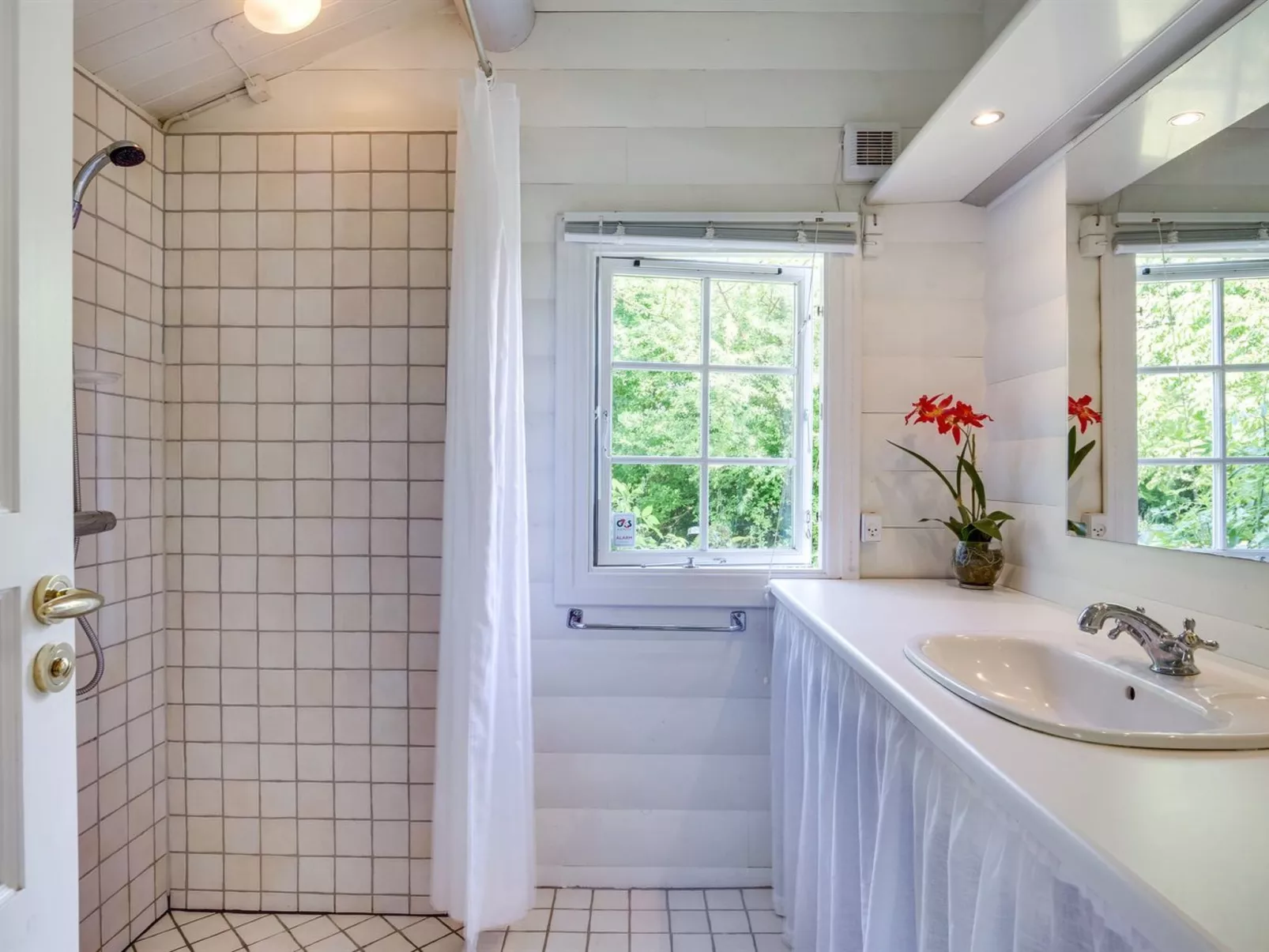 "Ottil" - 1km from the sea-Binnen