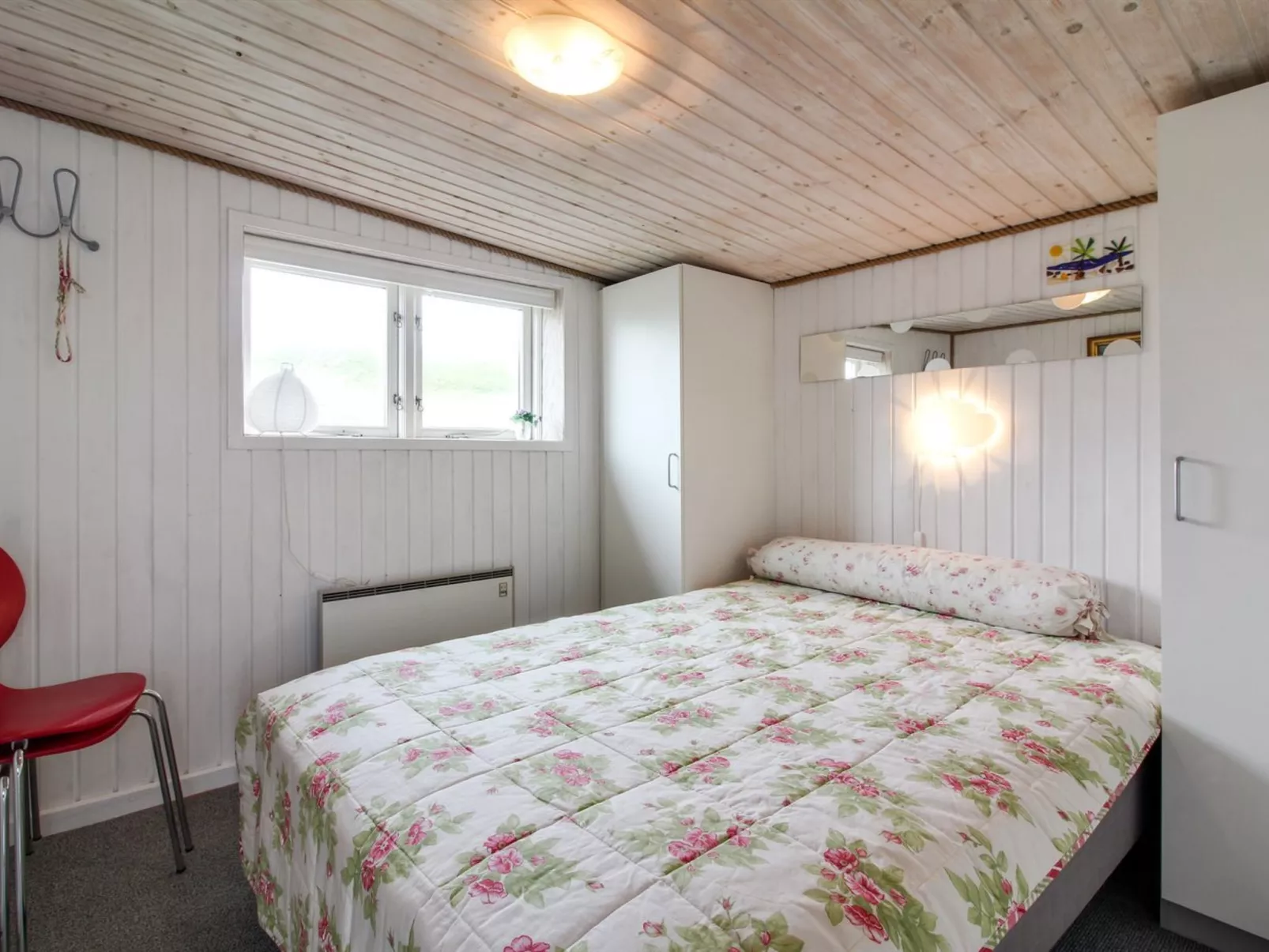 "Dyveke" - 220m from the sea-Binnen