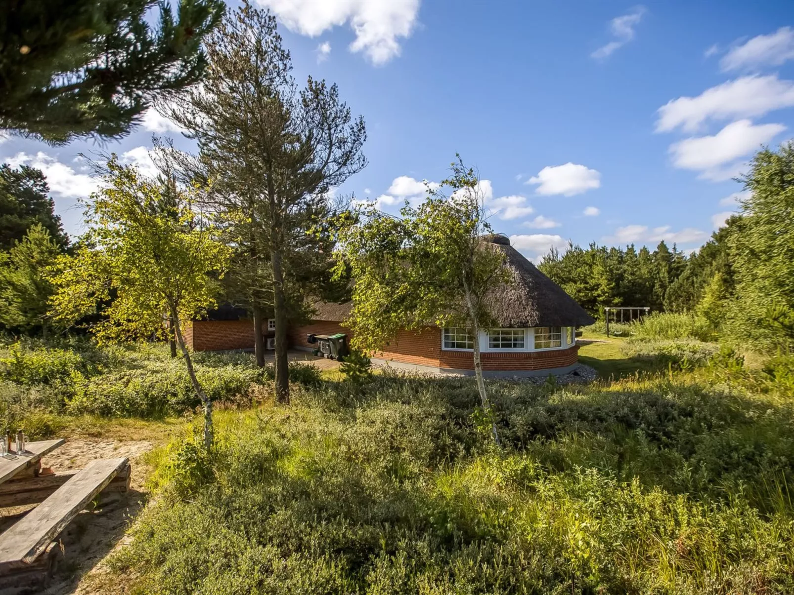 "Artan" - 2.6km from the sea-Buiten