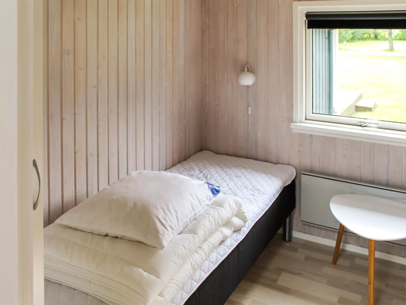 "Suna" - 1.3km from the sea-Binnen