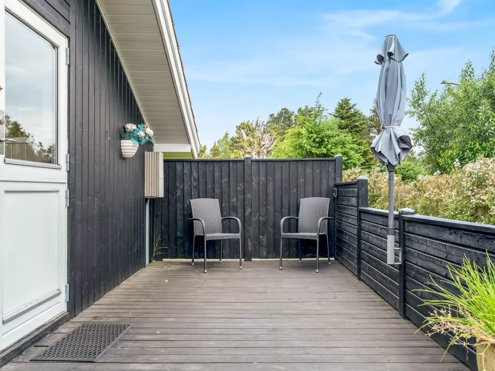 "Brynhild" - 400m from the sea-Buiten