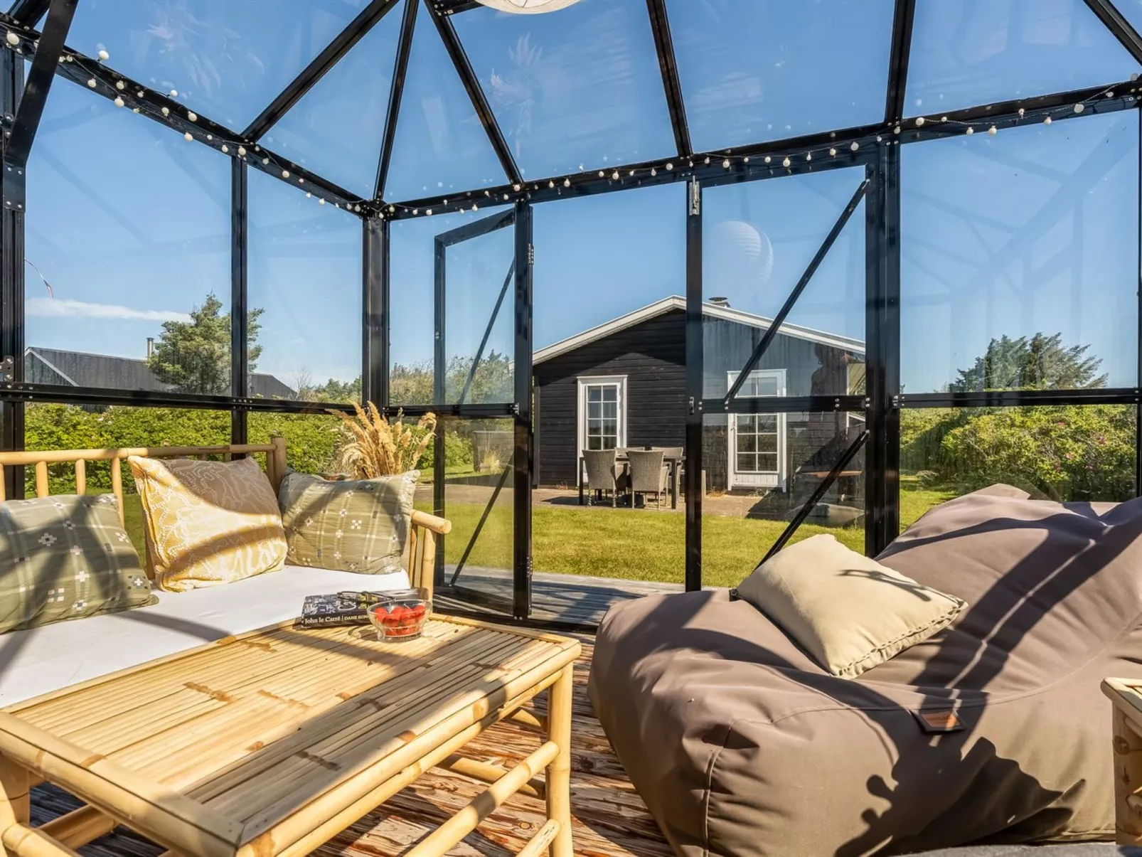 "Mata" - 700m from the sea-Binnen