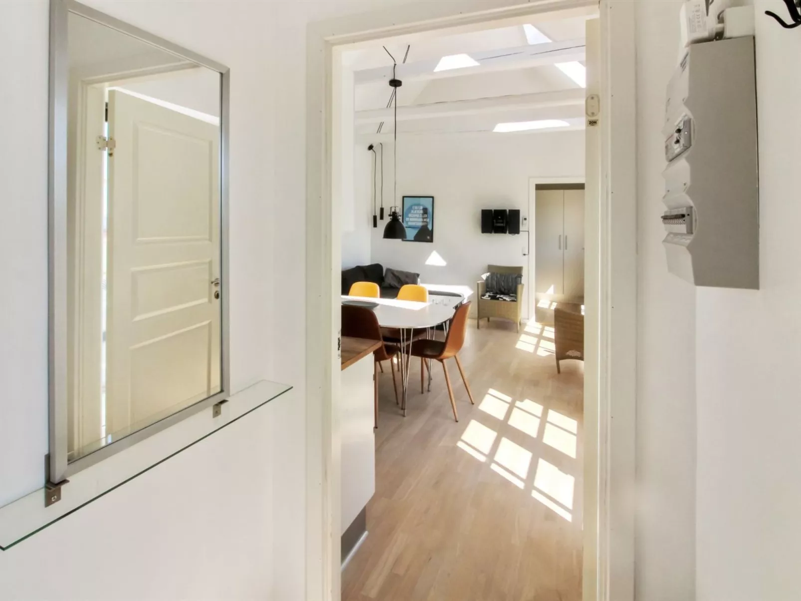 "Tinne" - 400m from the sea-Binnen