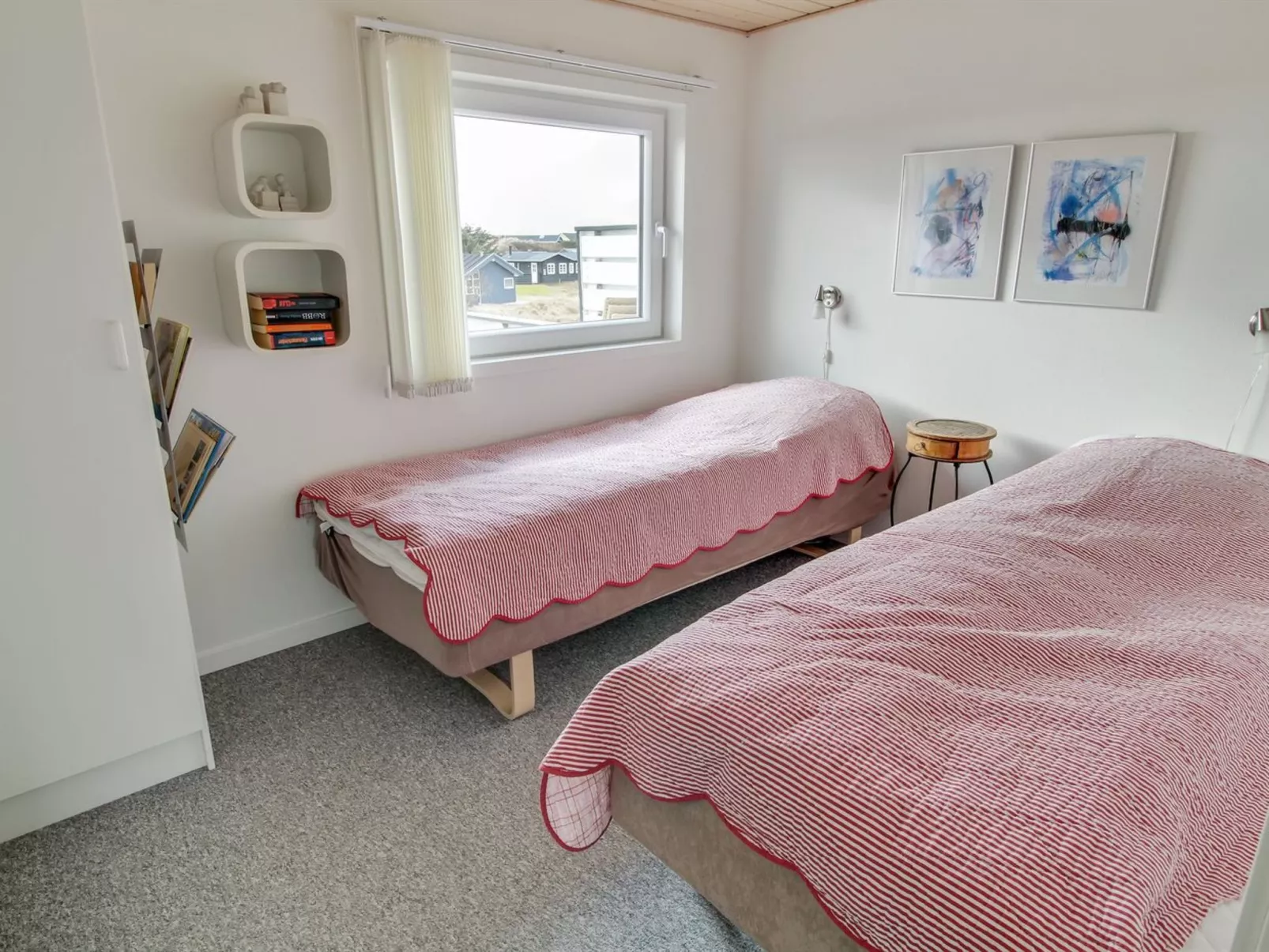 "Ute" - 200m from the sea-Binnen