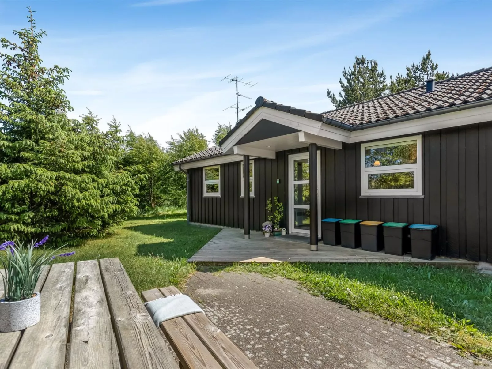 "Winder" - 1.3km from the sea-Buiten