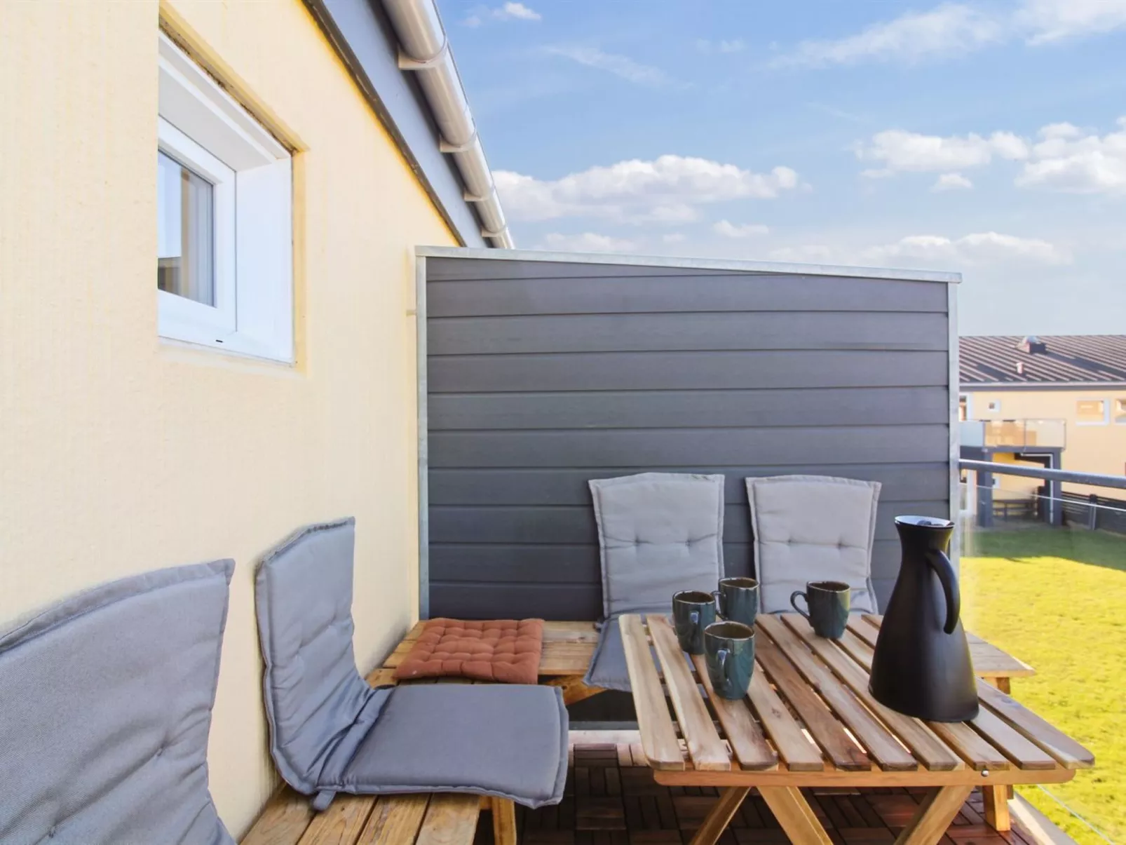 "Eydis" - 150m from the sea-Buiten