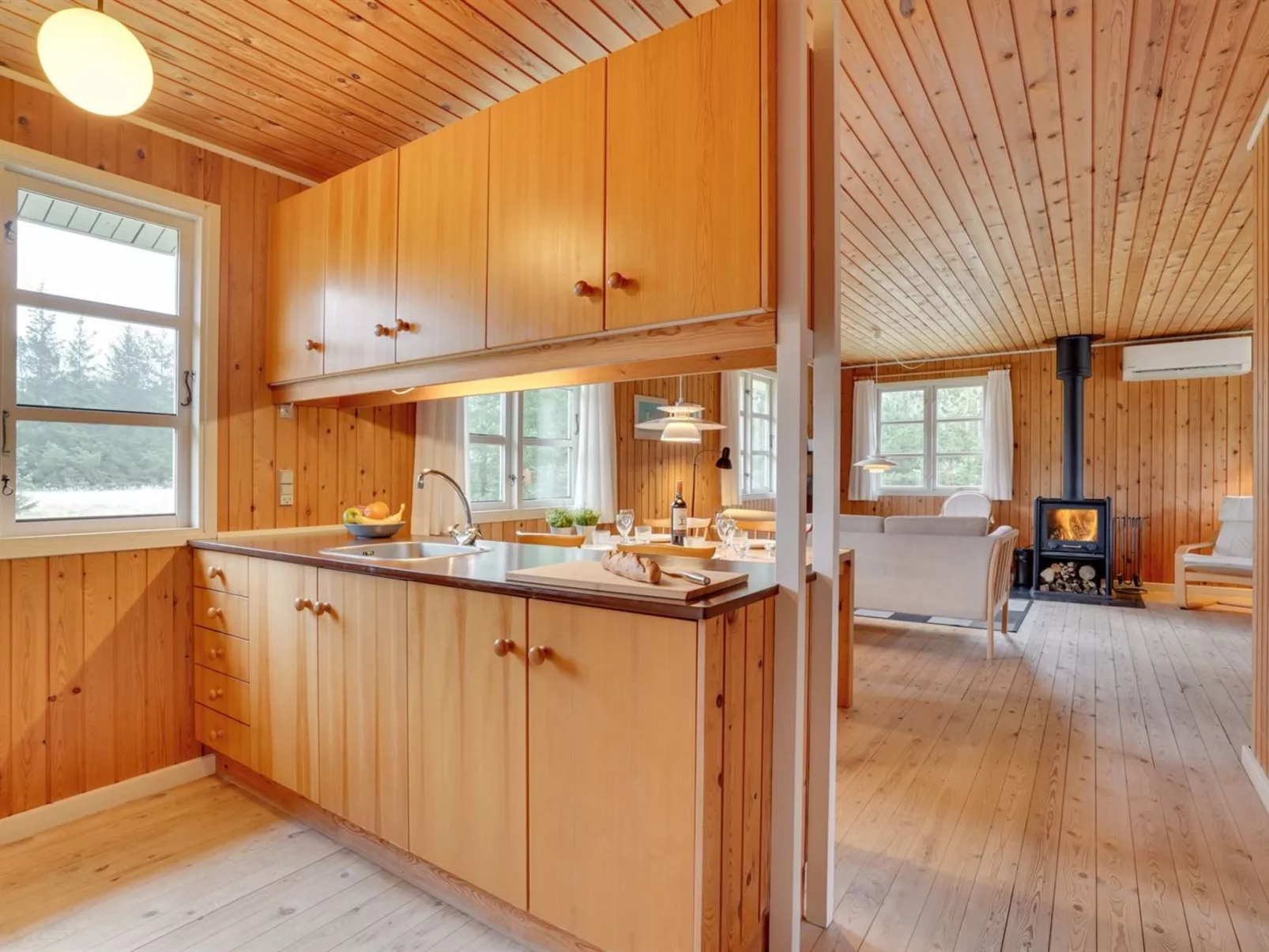 "Gizelle" - 1.5km from the sea-Binnen