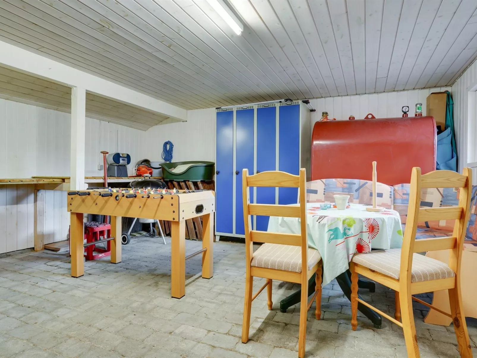 "Philip" - 2km from the sea-Binnen