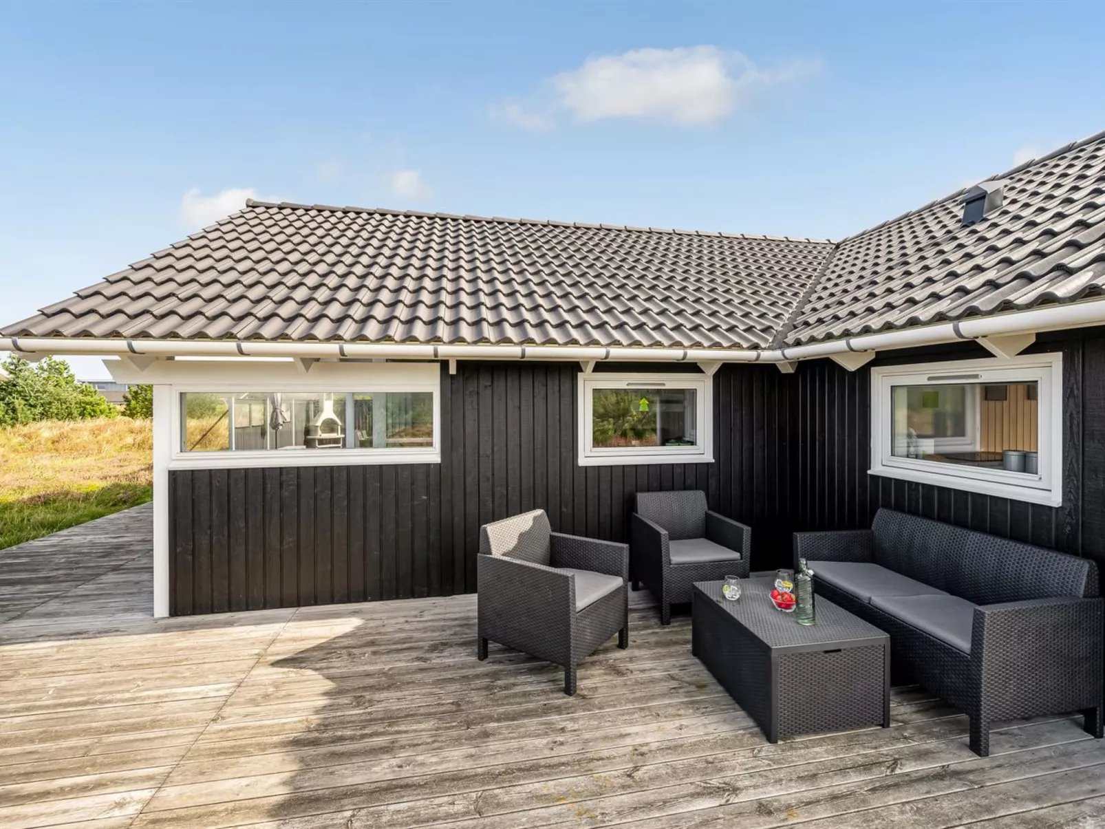 "Christan" - 1.2km from the sea-Buiten