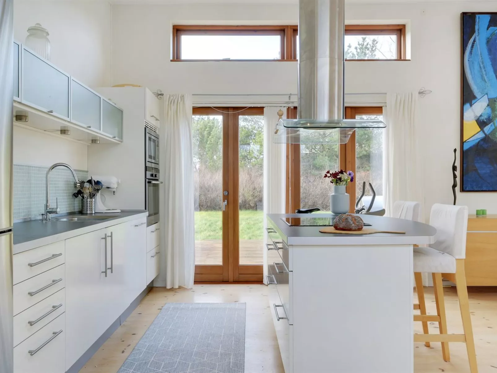 "Esta" -  from the sea-Binnen