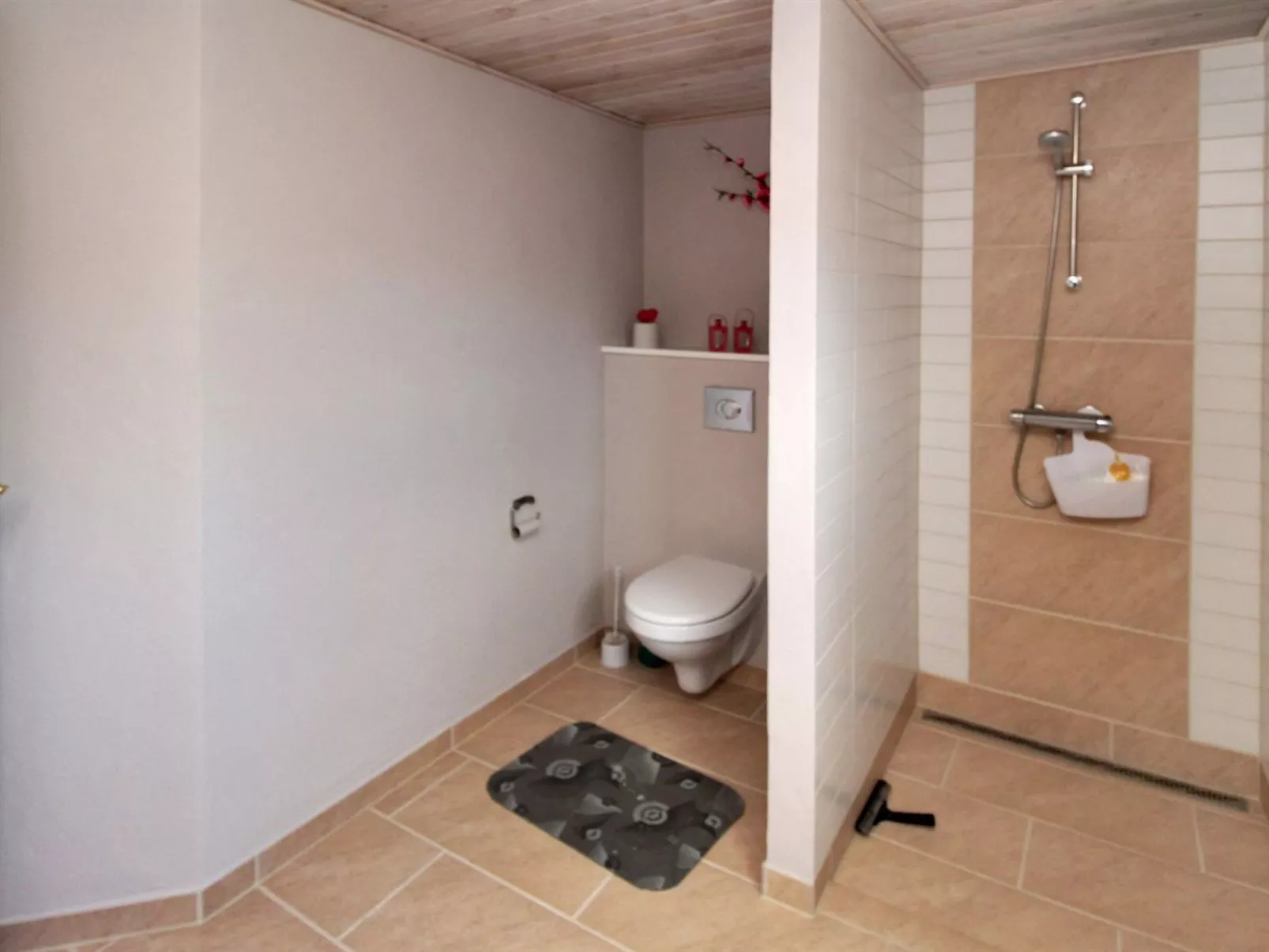 "Micaela" - 650m from the sea-Binnen