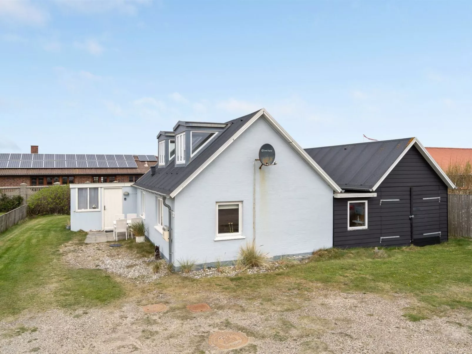 "Fransiska" -  from the sea-Buiten