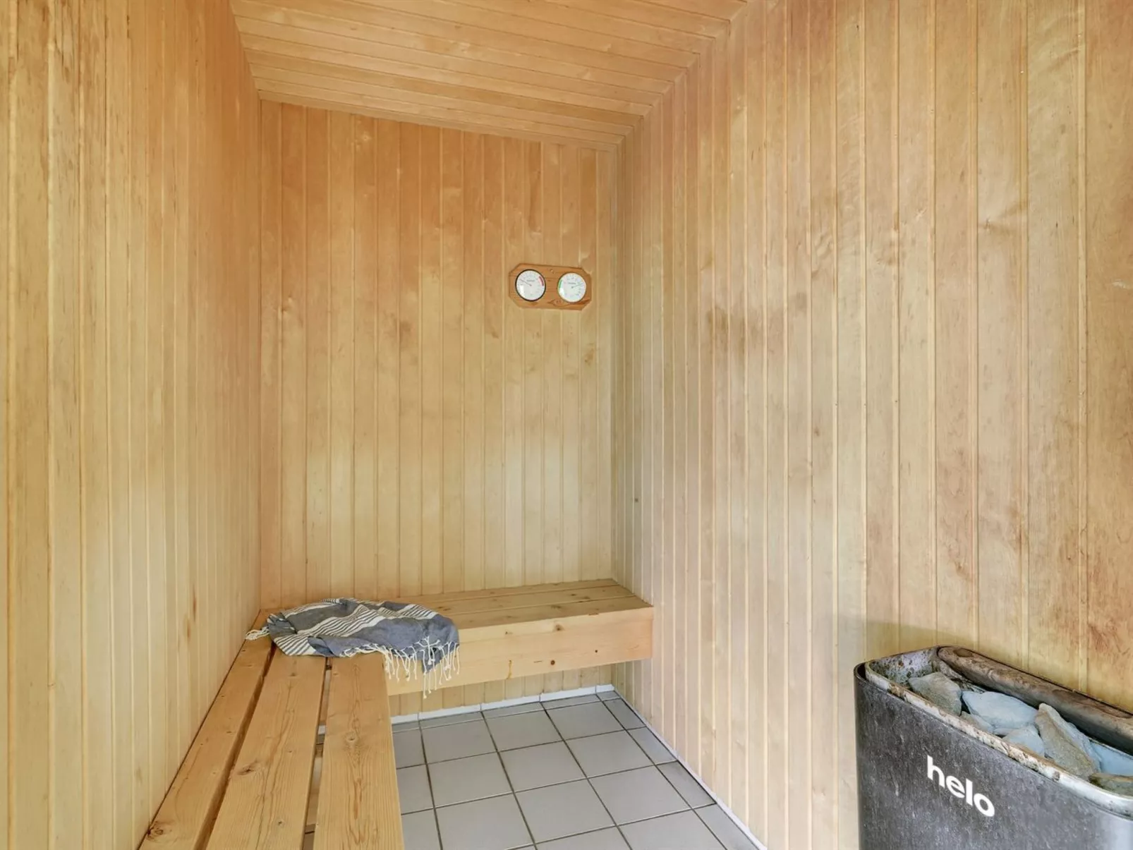 "Henrike" - 3.3km from the sea-Binnen