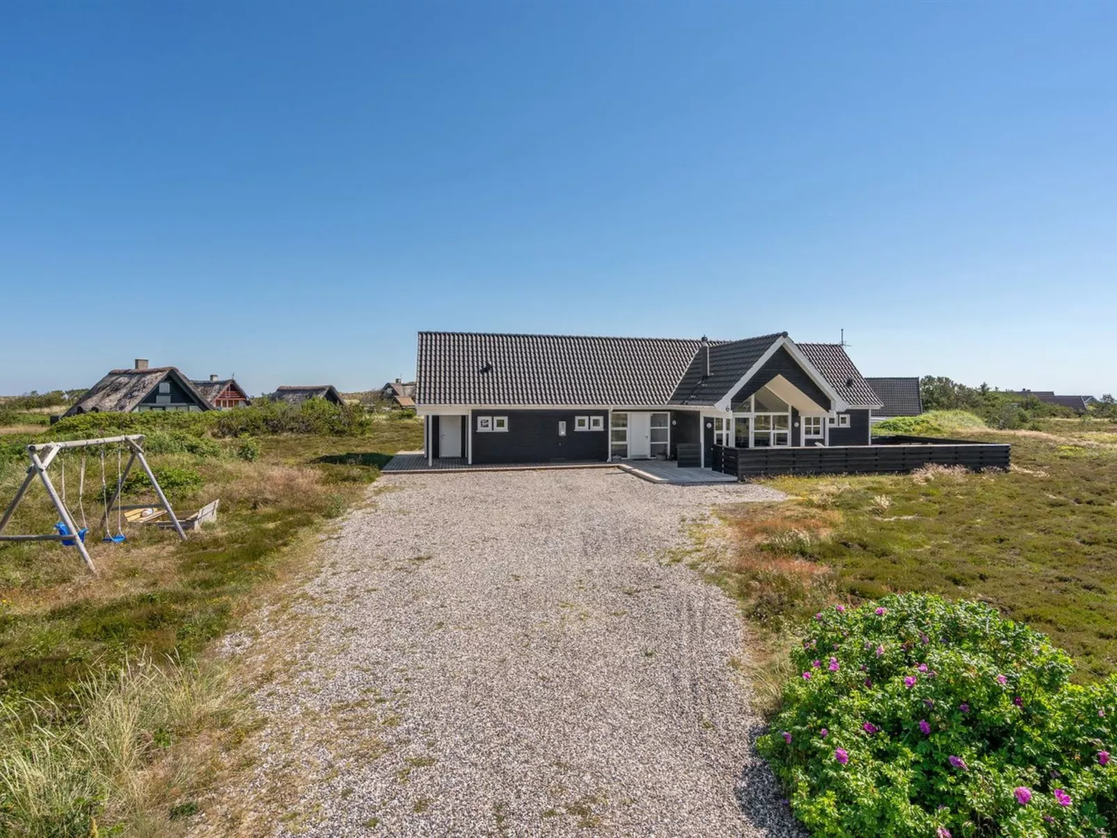 "Eliena" - 500m from the sea-Buiten