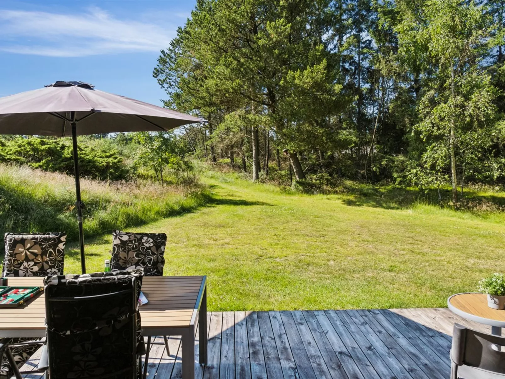 "Swen" - 1.3km from the sea-Buiten