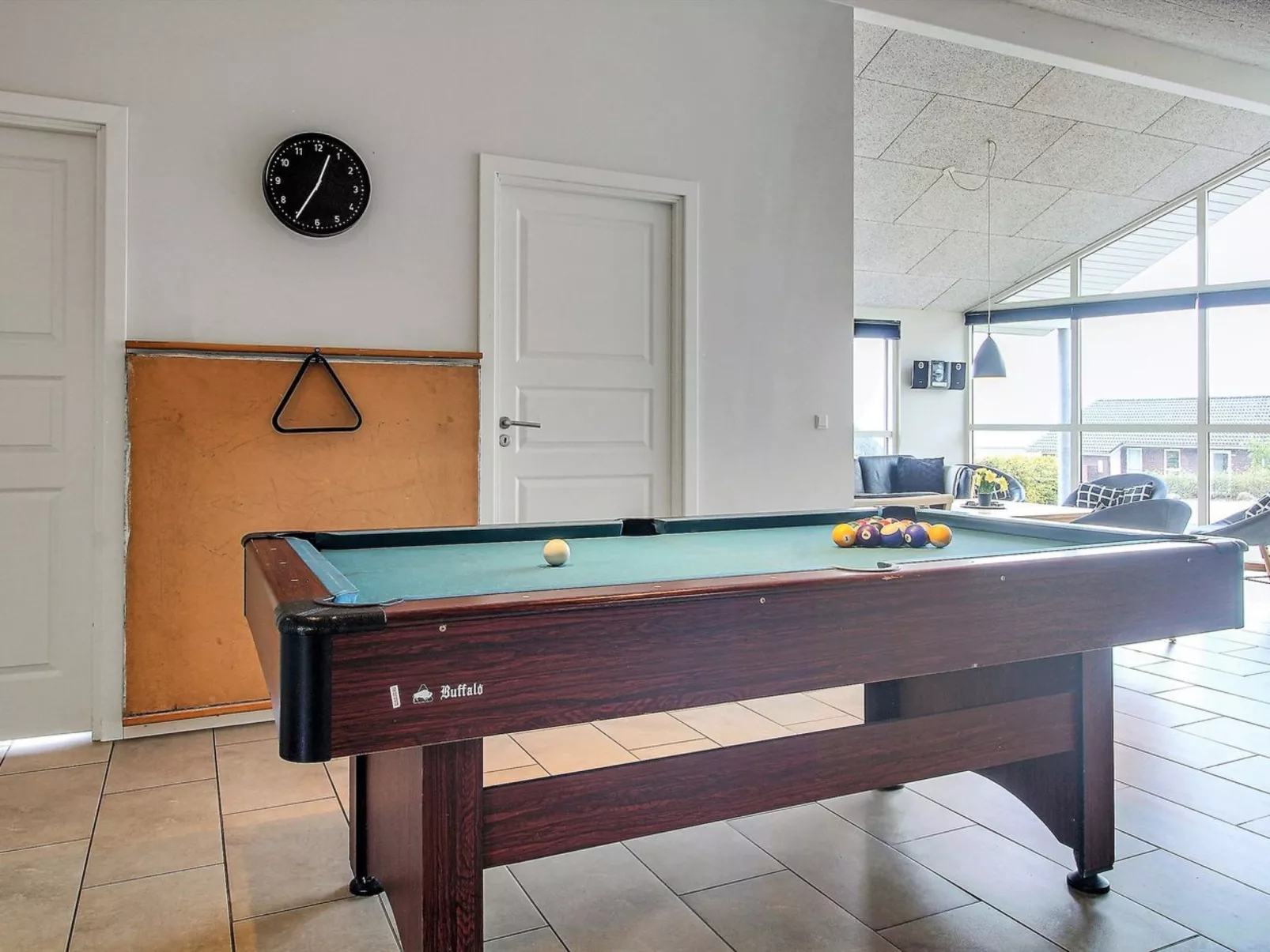 "Clea" - 200m from the sea-Binnen