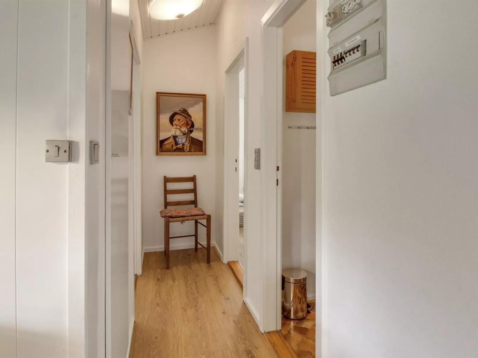 "Tirsa" - 3.9km from the sea-Binnen