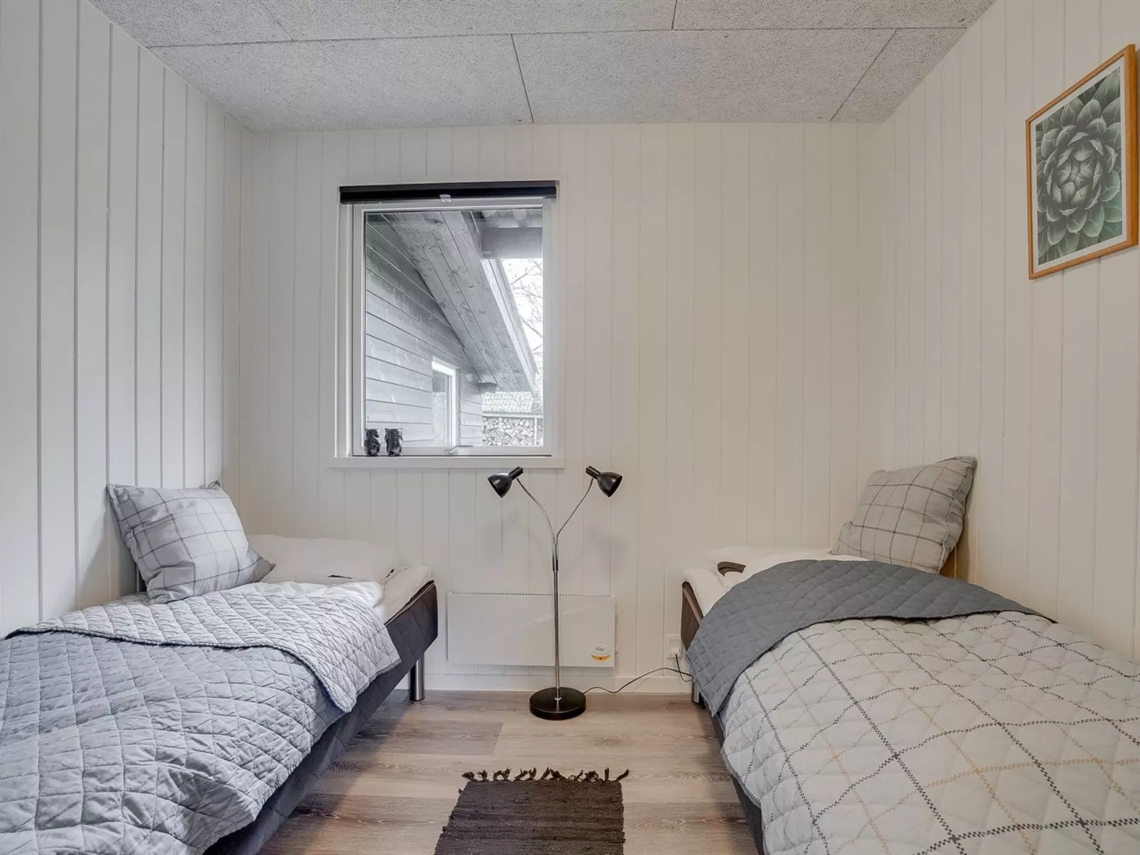 "Vitus" - 30km from the sea-Binnen