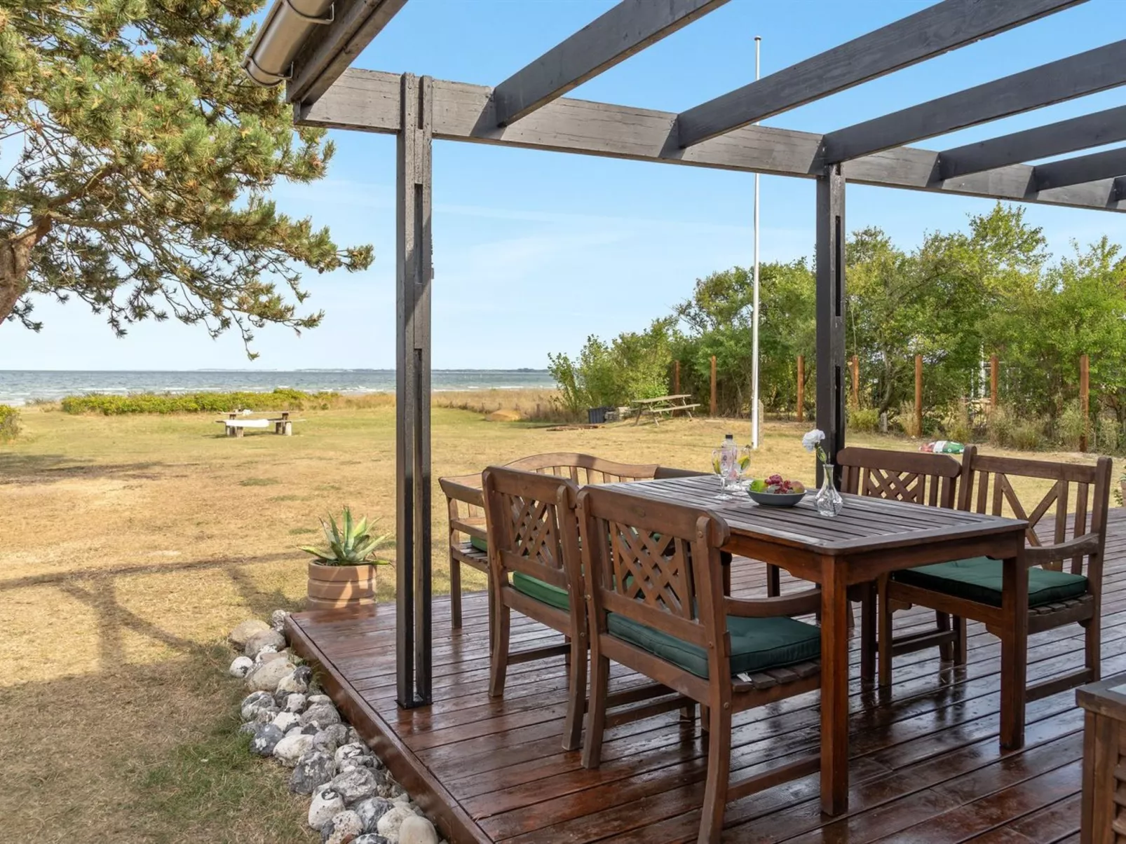 "Sigurd" - 20m from the sea-Buiten