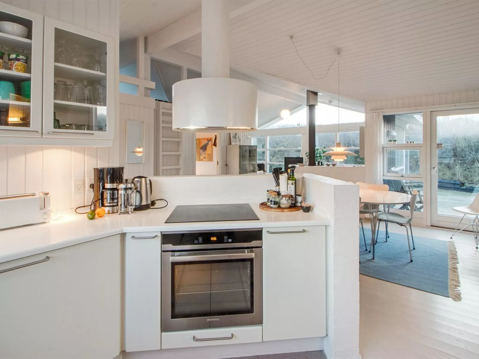 "Fenneke" - 50m from the sea-Binnen