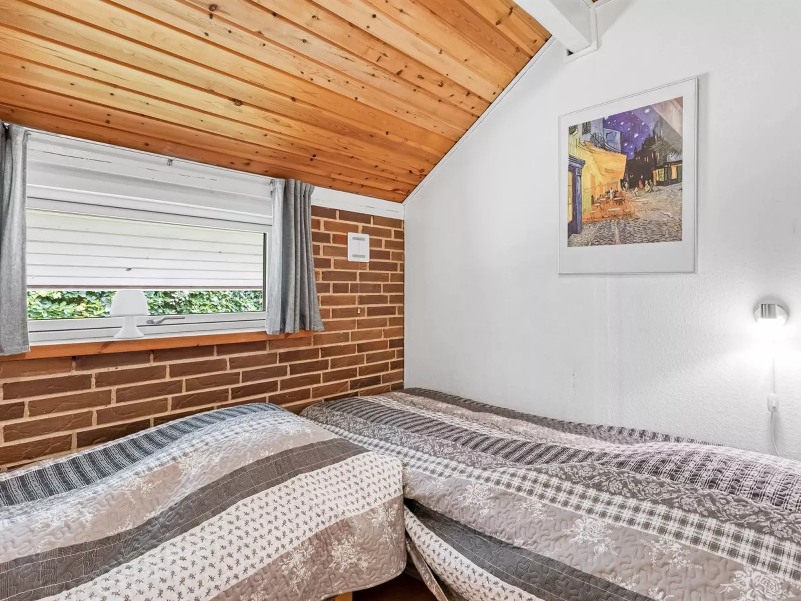 "Pance" - 20km to the fjord-Binnen