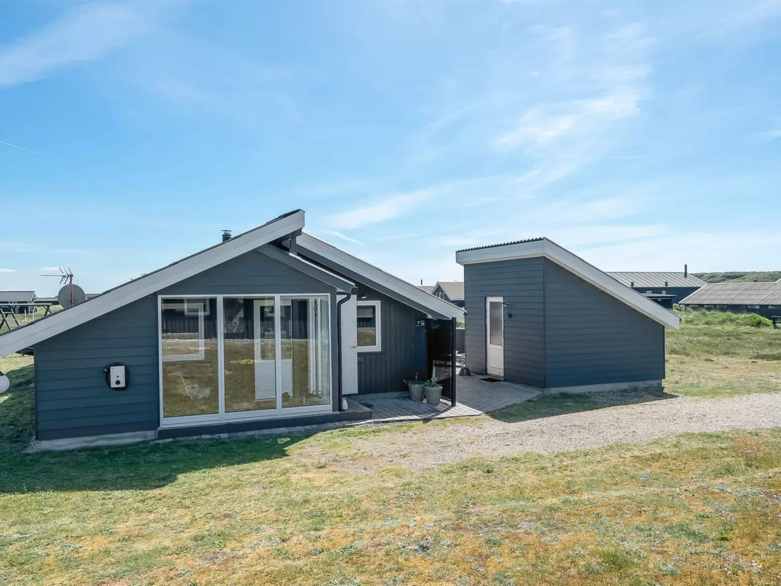 "Henning" -  from the sea-Buiten