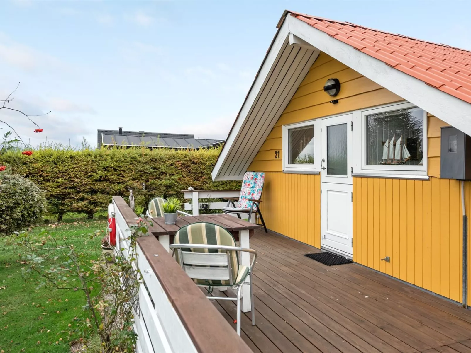 "Hjalmine" - 250m from the sea-Buiten