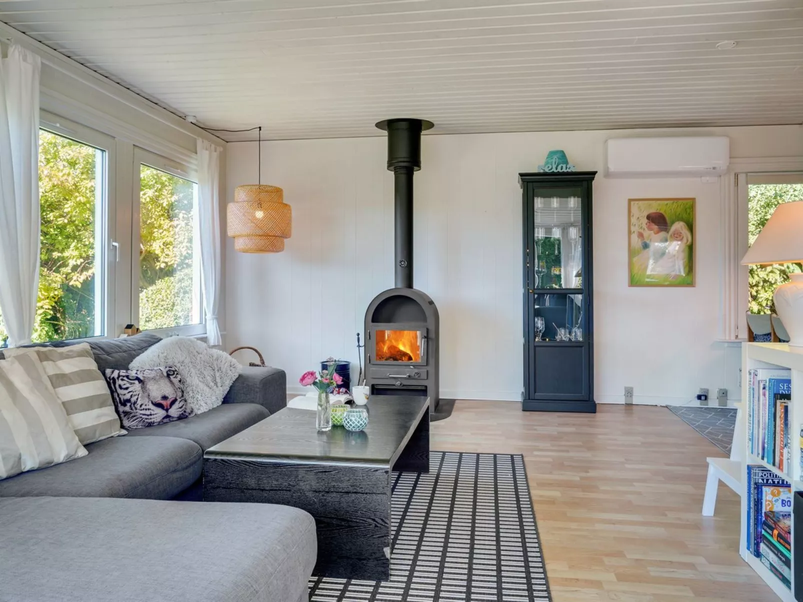 "Savina" -  from the sea-Binnen