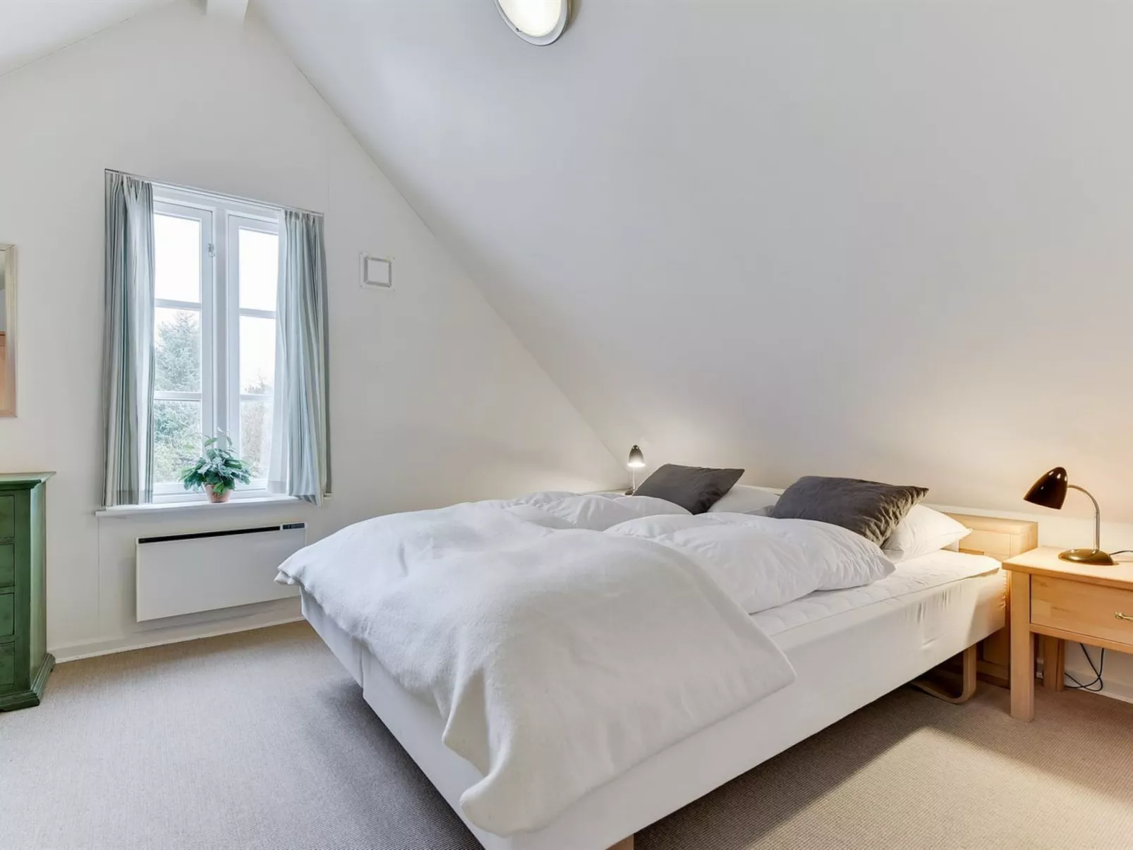 "Thoran" -  from the sea-Binnen