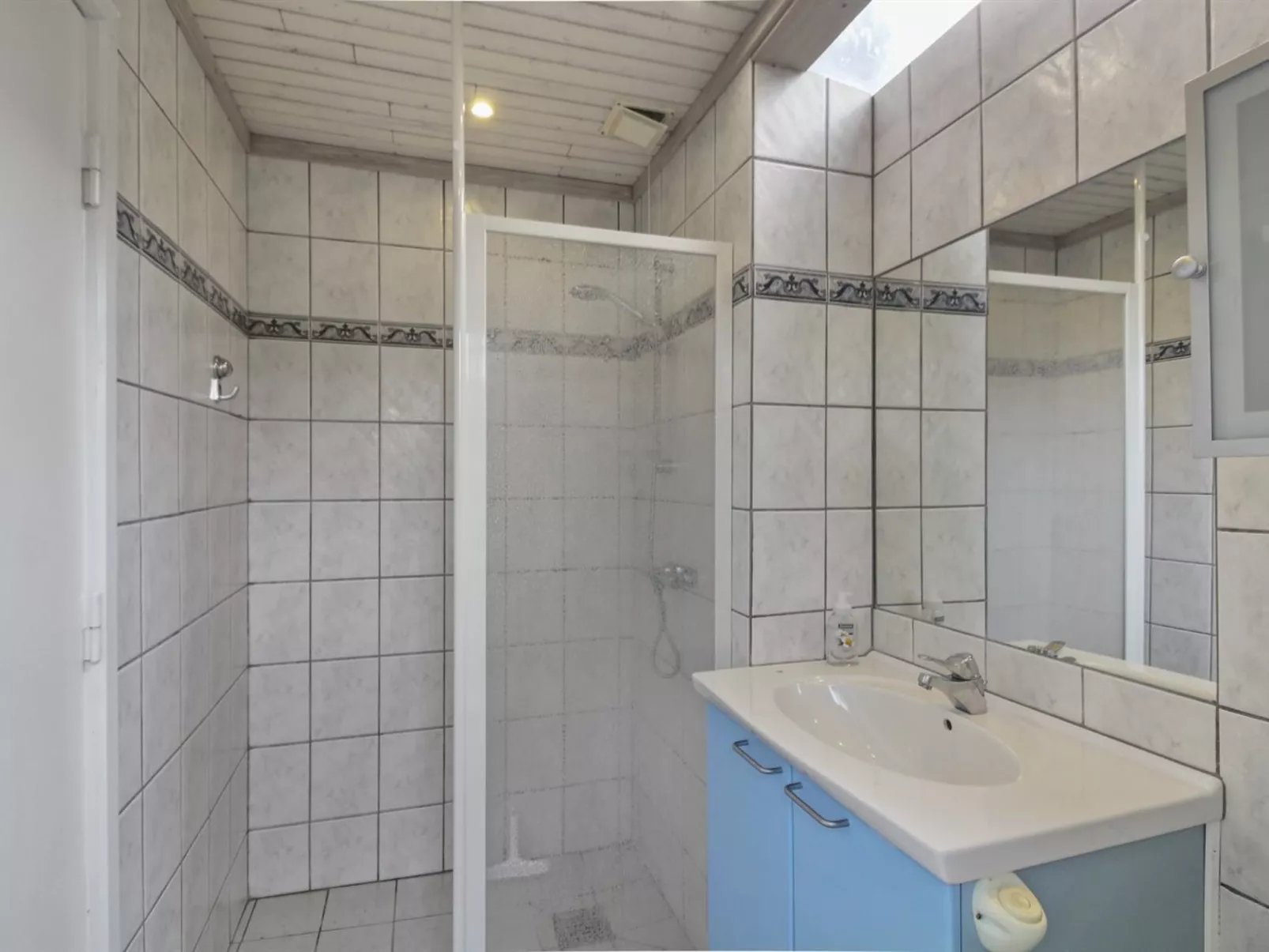 "Cvetanka" - 200m from the sea-Binnen