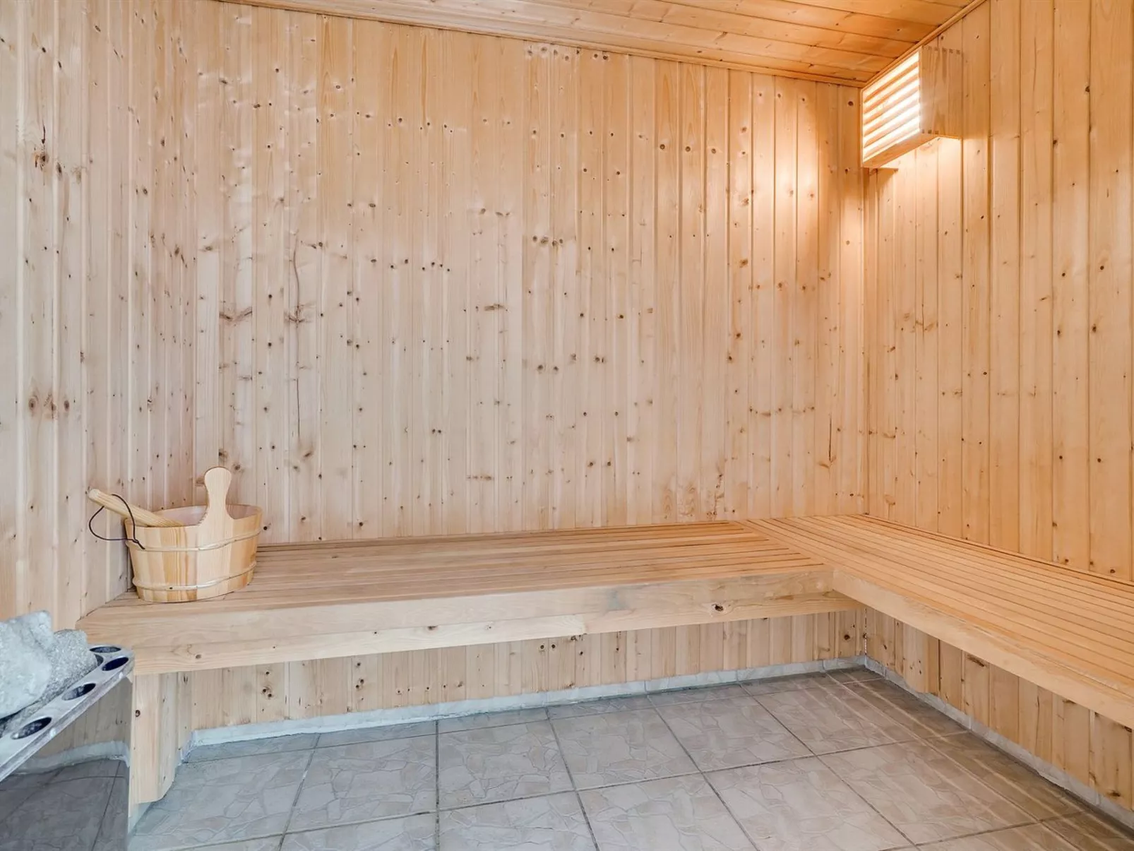 "Toralf" - 3.5km from the sea-Binnen