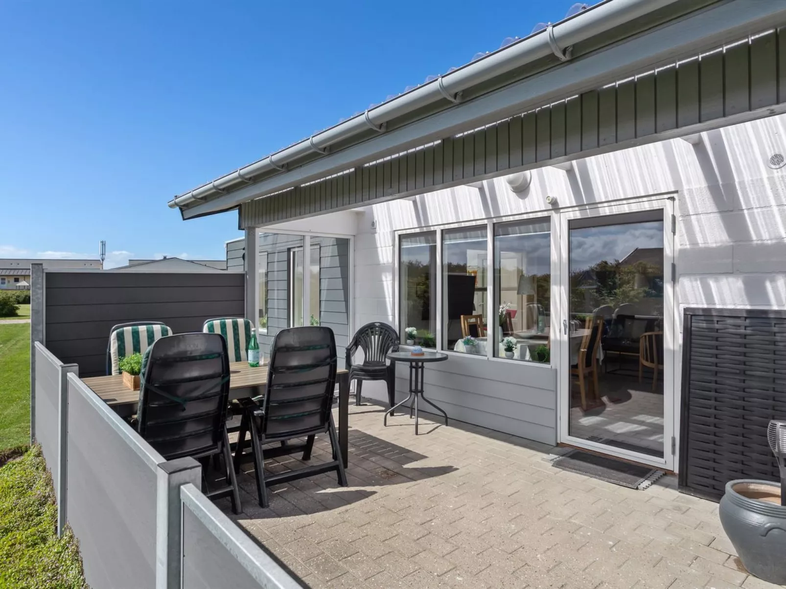 "Haklang" - 200m from the sea-Buiten