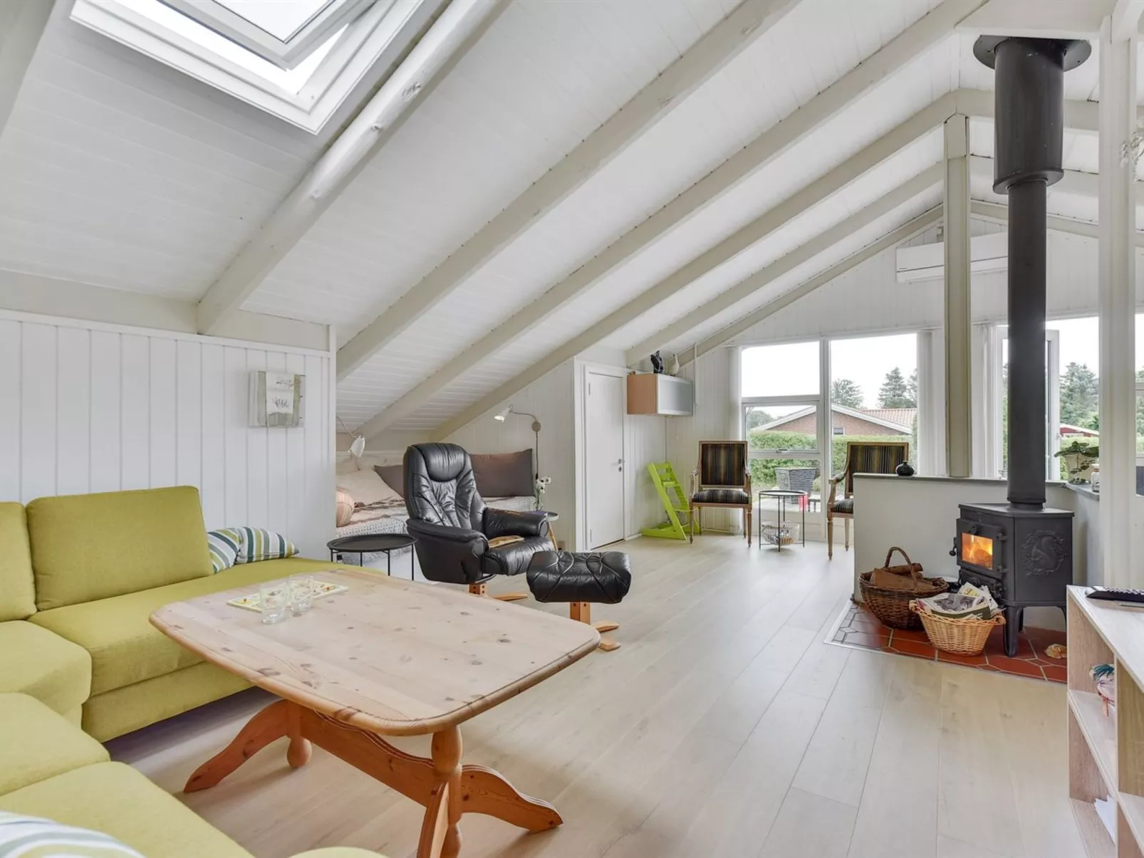 "Ullakarin" - 350m from the sea-Binnen