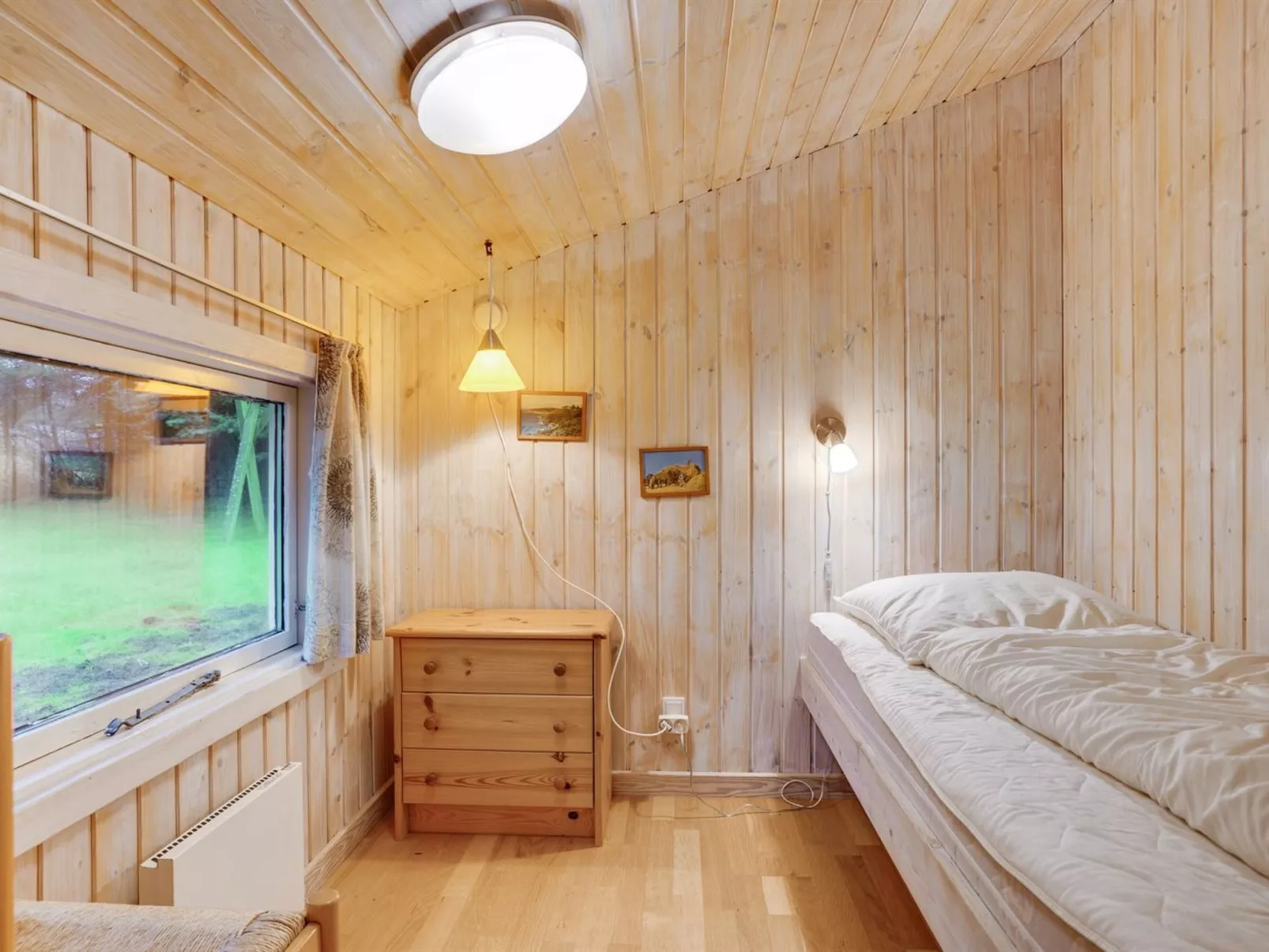 "Arben" - 900m from the sea-Binnen