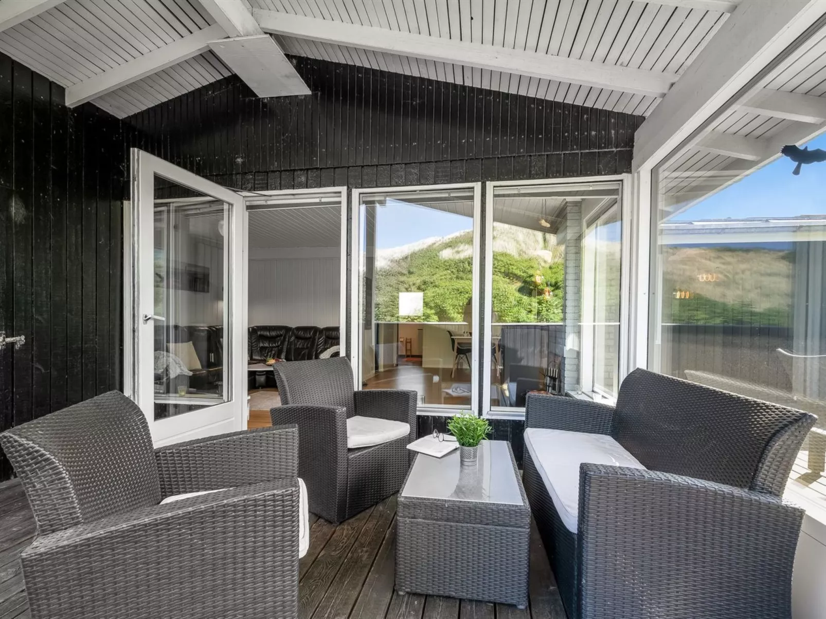 "Lill" - 50m from the sea-Buiten