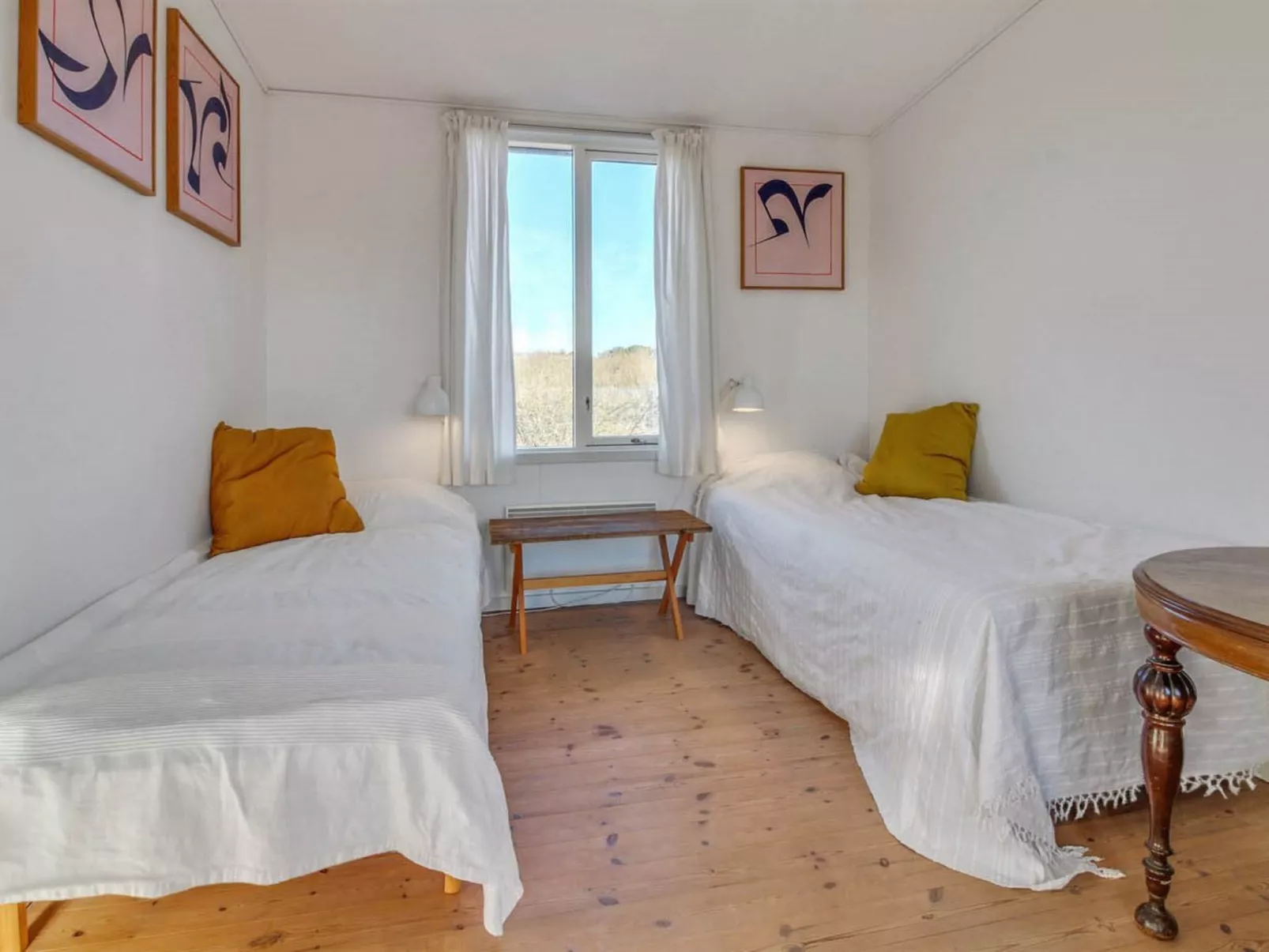 "Jules" - 300m from the sea-Binnen