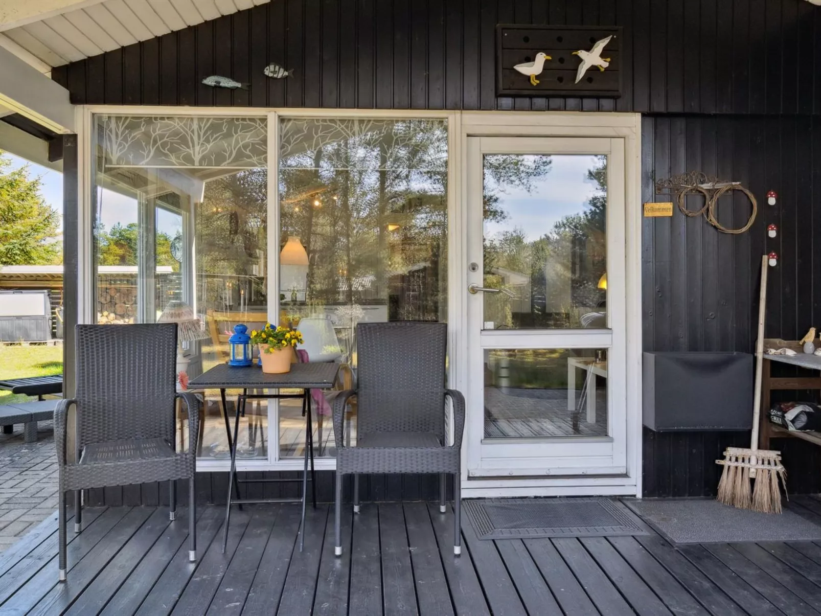 "Hellevi" -  from the sea-Buiten