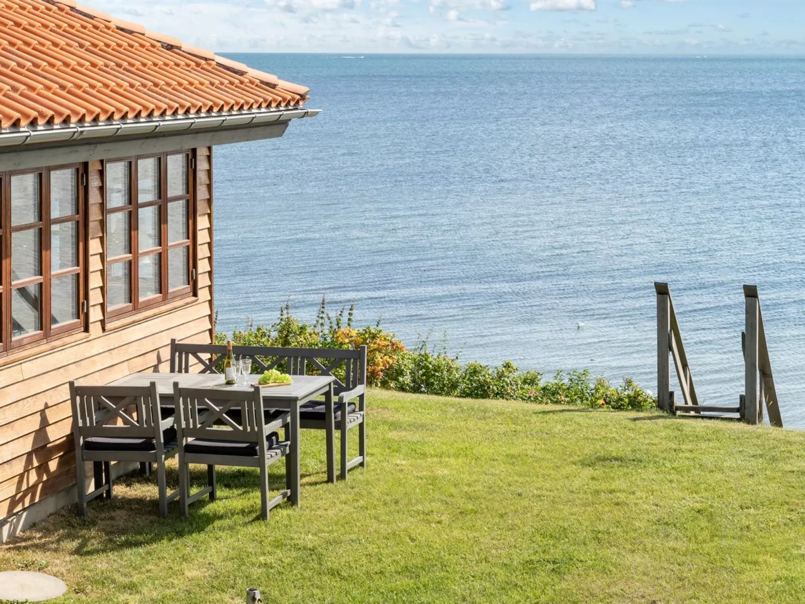 "Botmar" - 10m from the sea-Buiten