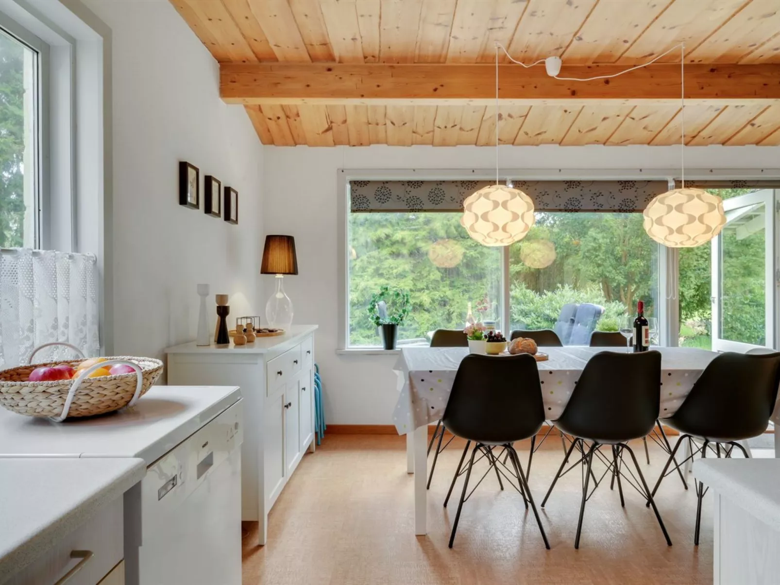 "Arnulf" - 400m from the sea-Binnen