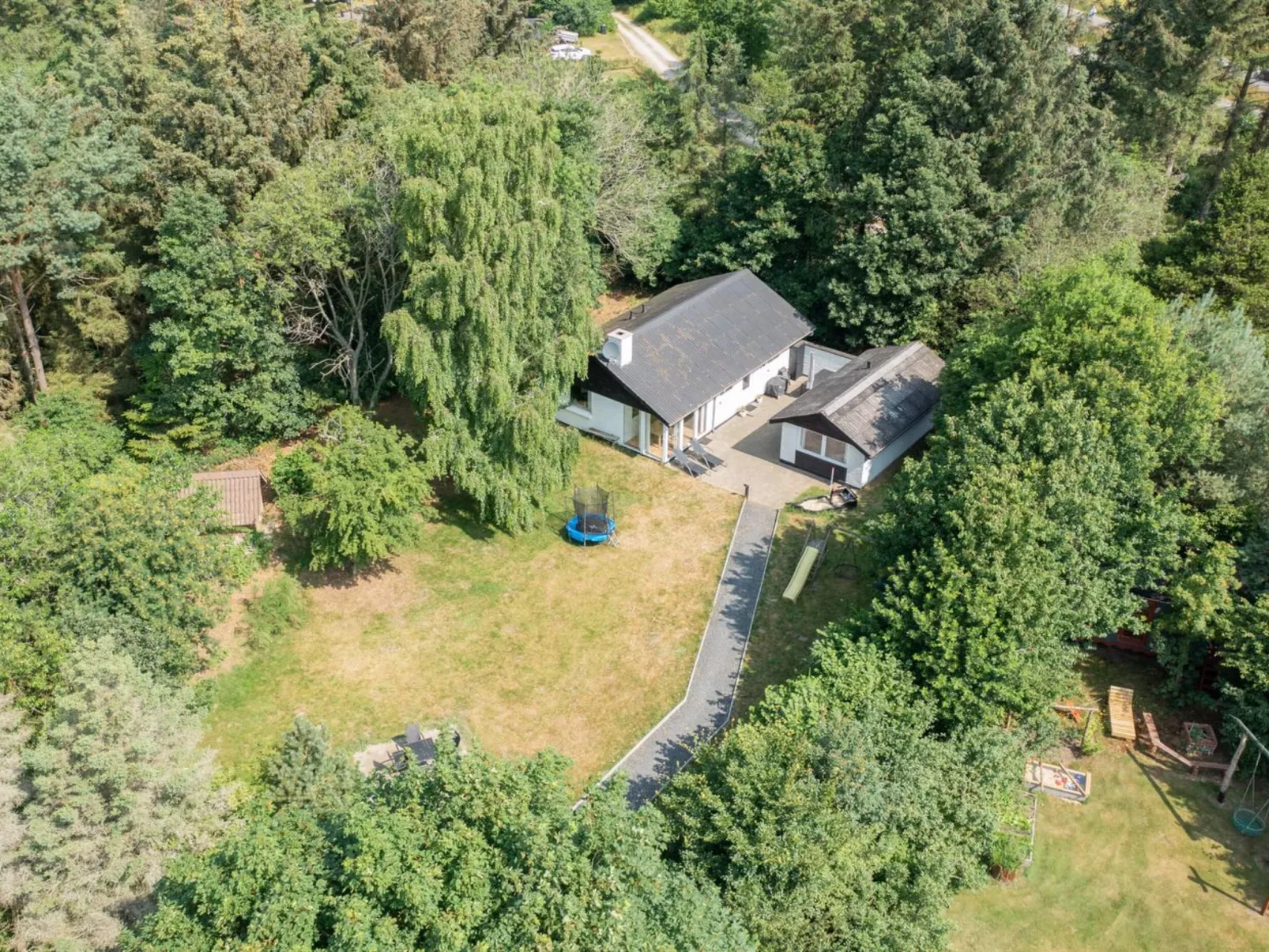 "Naumka" - 200m to the fjord-Buiten