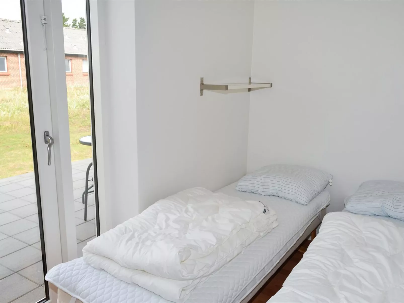 "Deetje" - 5km from the sea-Binnen