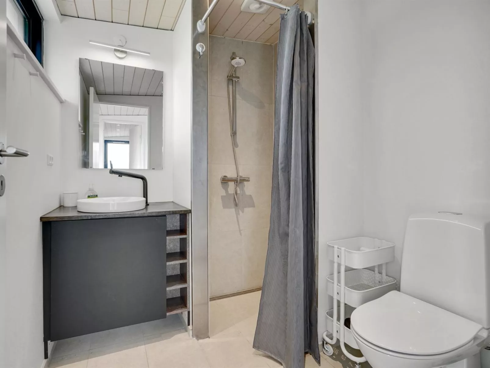 "Mahilo" - 300m from the sea-Binnen